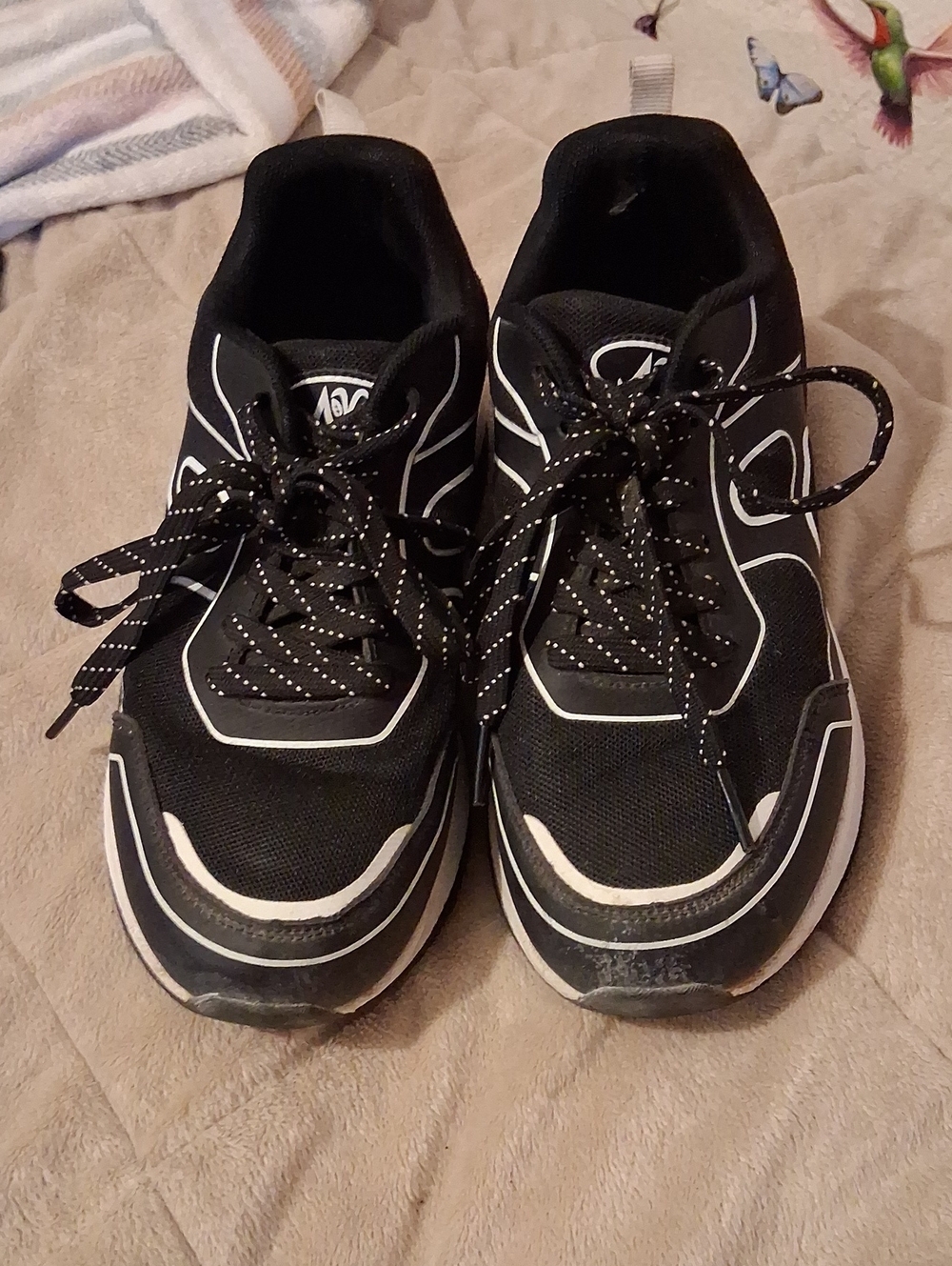 Aov Shoes